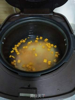 南瓜小米粥的做法步骤：4