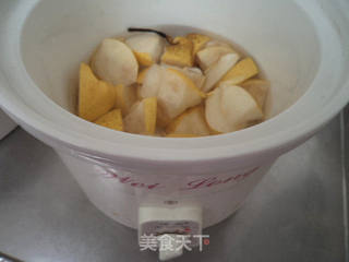 雪梨冰糖水的做法步骤：3