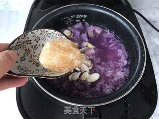 紫山药百合银耳羹的做法步骤:6