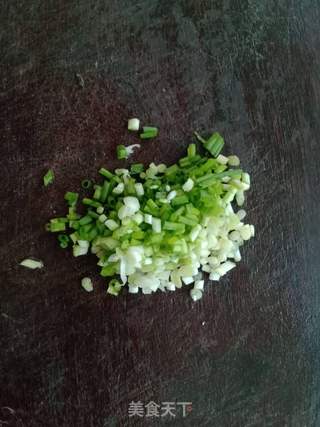 葱花银鱼蛋饼的做法步骤：3