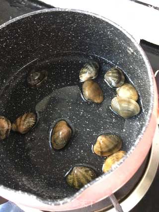 蛤蜊生菜粥的做法步骤:5