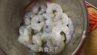 宫保虾仁的做法步骤：1