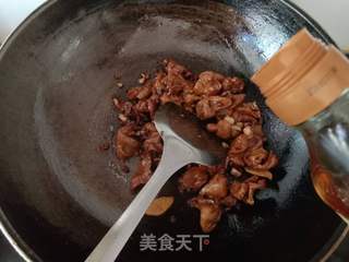 麻辣肥肠的做法步骤:12