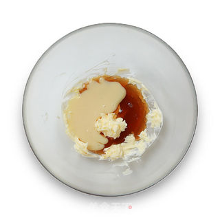 流心奶黄月饼,越心软越好吃的做法步骤:10