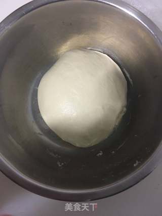 洋葱牛肉馅饼的做法步骤:2
