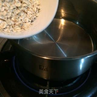 菠菜燕麦粥的做法步骤:2