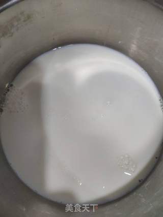 粥 快手粥 牛奶燕麦粥的做法步骤：2