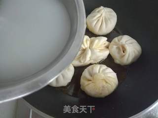 猪油渣萝卜水煎包的做法步骤:21