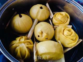 南瓜花样馒头的做法步骤:28