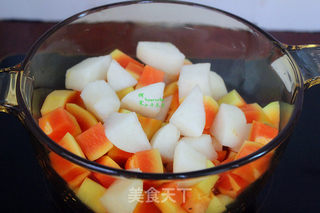 木瓜牛奶炖雪梨的做法步骤:4