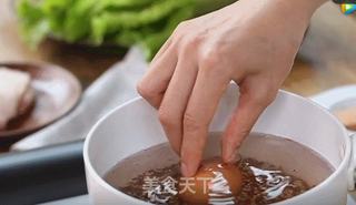 给我一碗藜麦牛油果沙拉,瘦成闪电不是梦的做法步骤:2