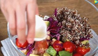 给我一碗藜麦牛油果沙拉,瘦成闪电不是梦的做法步骤:11