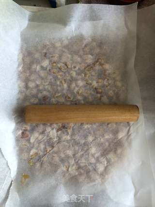 花生糖的做法步骤:8