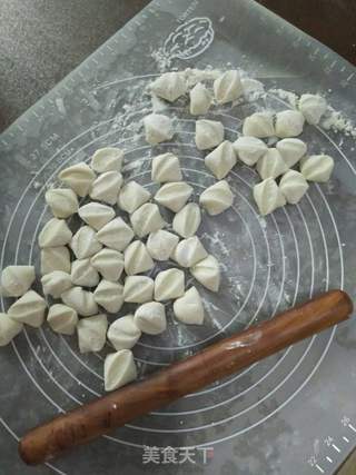 豆腐韭菜馅饺子的做法步骤:10