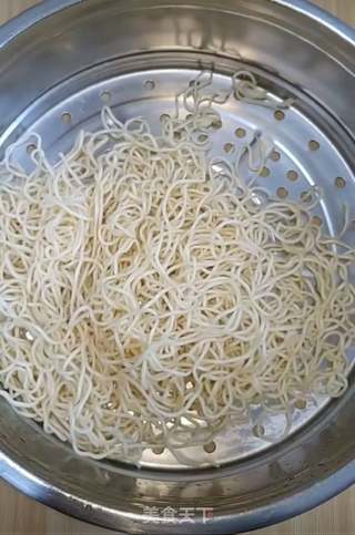 干炒面条的做法步骤:4