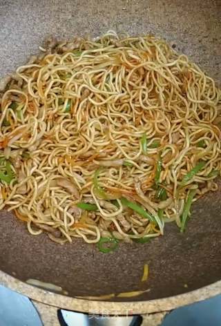 干炒面条的做法步骤:13