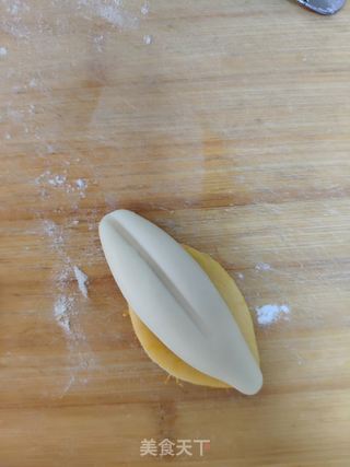 香蕉馒头的做法步骤:17
