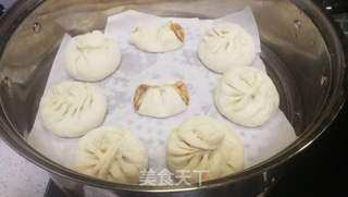 猪肉虾仁包子的做法步骤:11