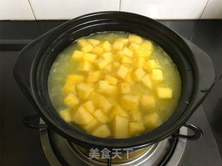 苹果小米粥的做法步骤:6