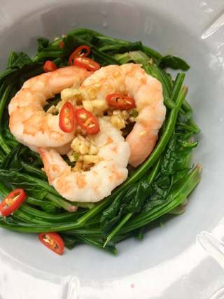鲜虾仁拌菠菜的做法步骤:17