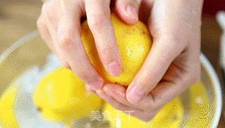 感冒咳嗽总不好?试试这份川贝柠檬膏的做法步骤:2