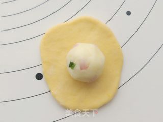 维尼挤挤南瓜面包的做法步骤:10