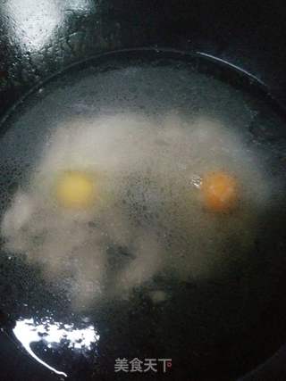 青菜鸡蛋瘦肉汤面的做法步骤:5