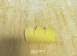 南瓜花样馒头的做法步骤:10