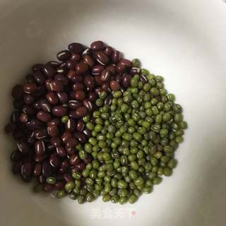 八宝粥的做法步骤:2