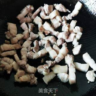 红烧肉酸菜盖浇饭的做法步骤：7