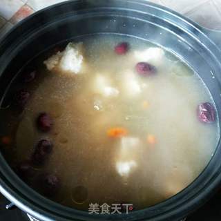 三七花红枣猪骨汤的做法步骤:4