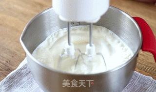 自制黄油——奶油打发过头了怎么办?教你一招变废为宝的做法步骤:2