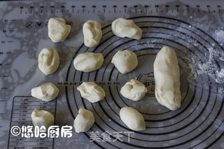 蘑菇豆沙包的做法步骤:4