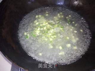 黄瓜木耳豆腐汤的做法步骤:7