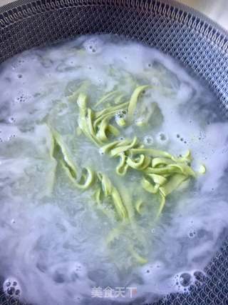 羊肉汤菠菜手擀面的做法步骤:25