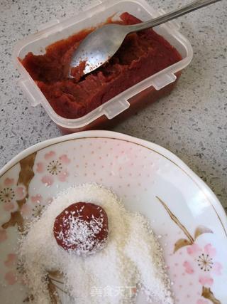 椰蓉山楂球的做法步骤:11