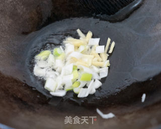 牛腩萝卜煲汤 的做法步骤:5