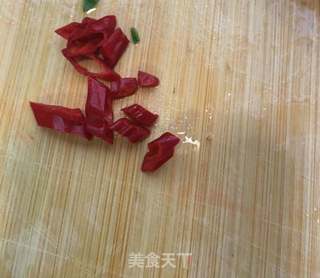 蒜泥拌茼蒿叶的做法步骤:12