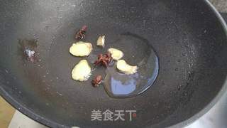 土豆烧牛腩的做法步骤:7