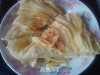 新手易做手抓饼的做法步骤：9