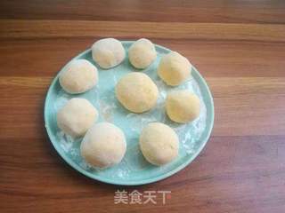 南瓜豆沙汤圆的做法步骤:4