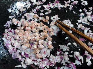 香草肠黄金咖喱炒饭的做法步骤:8