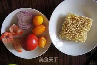 番茄大虾玉米波纹面的做法步骤:2