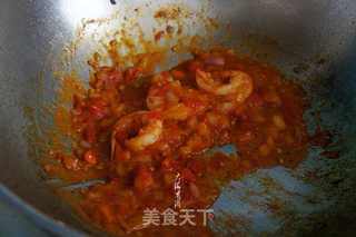 番茄大虾玉米波纹面的做法步骤:8