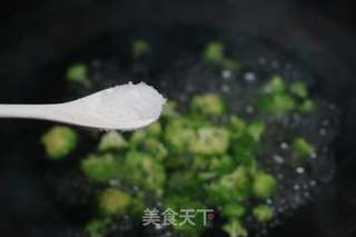 西兰花芝士焗蛋的做法步骤:2