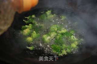 西兰花芝士焗蛋的做法步骤:3