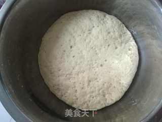 比肉包还香的菌包家常做法,孩子说比买的包子好吃一百倍的做法步骤:2