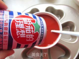 番茄汁双色果冻的做法步骤:5