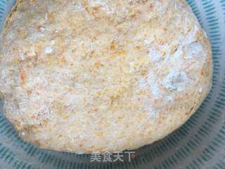 胡萝卜元宝馒头的做法步骤:10