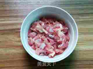 奶香南瓜鸡肉焗饭的做法步骤:2